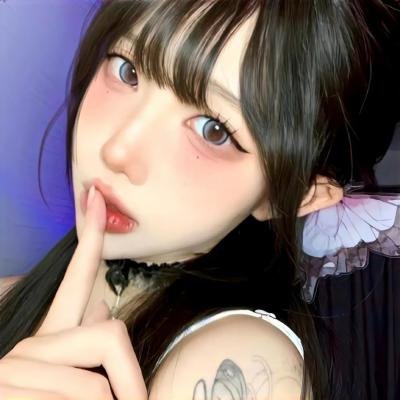 天蓝地黄